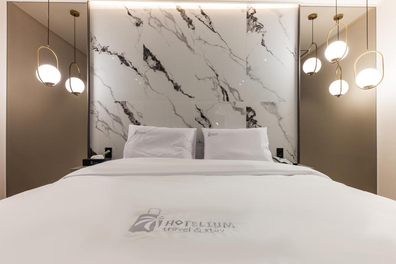 Hotel Lium Чхонан Экстерьер фото